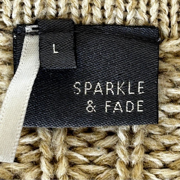 SPARKLE AND FADE Urban Outfitters Oversized Grandpa style Cardigan Oatmeal - Picture 5 of 8